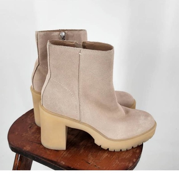 NEW Dolce Vita Gum Sole Tan Platform Moto Side Zip Suede Ankle Boots Size 9 - Picture 2 of 9